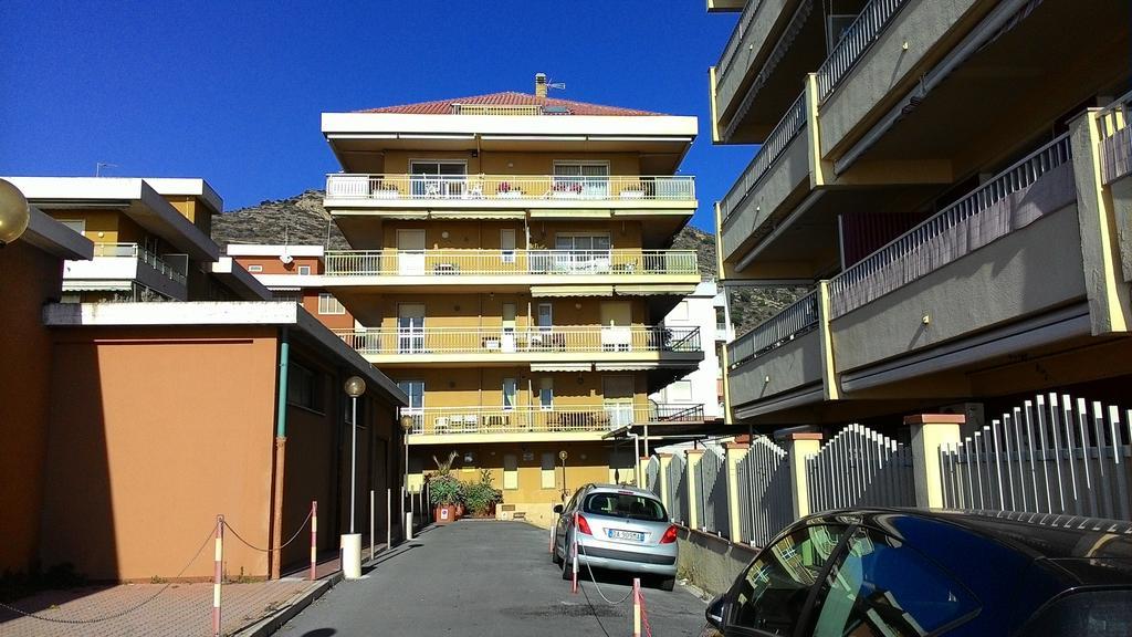 Appartamento Giusy Ventimiglia Eksteriør bilde